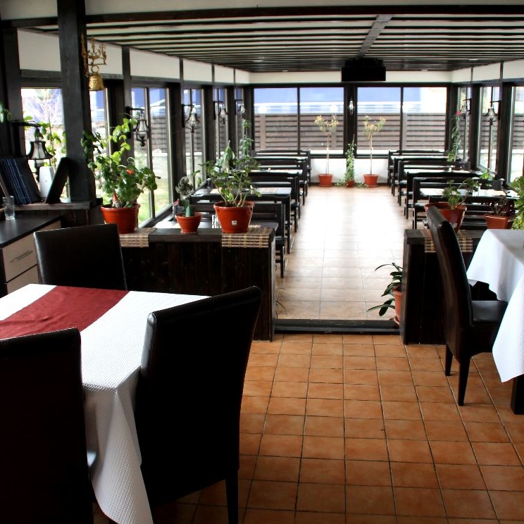 Imagini Restaurant Royal