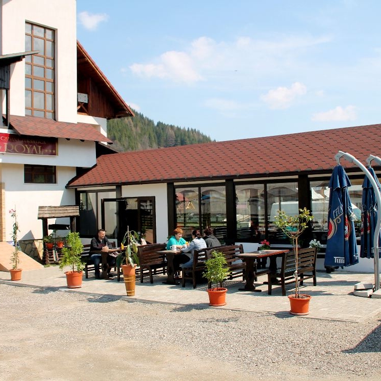 Imagini Restaurant Royal