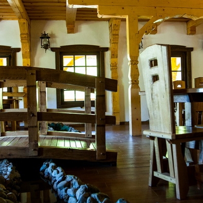 Restaurant Conacul Drahneilor