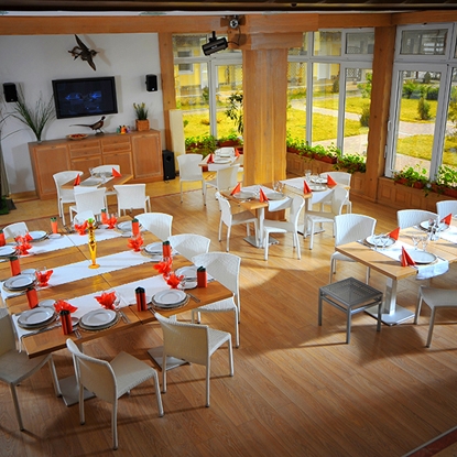 Imagini Restaurant Puf si Stuf