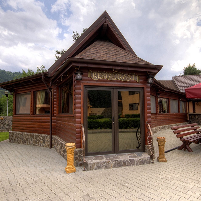 Imagini Restaurant Fortul Doftanei