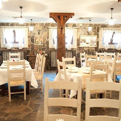 Restaurant La Taverna