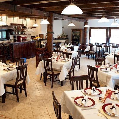 Restaurant La Taverna foto 0