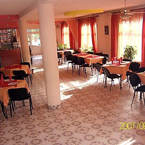 Imagini Restaurant Vank