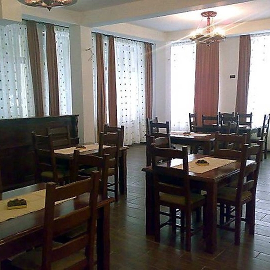 Imagini Restaurant Vank