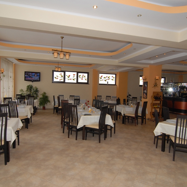 Imagini Restaurant Noblesse