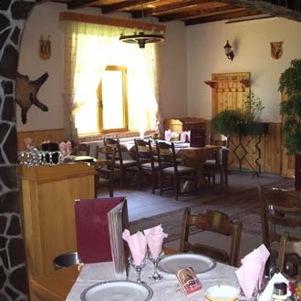 Restaurant Popasul Reginei foto 1