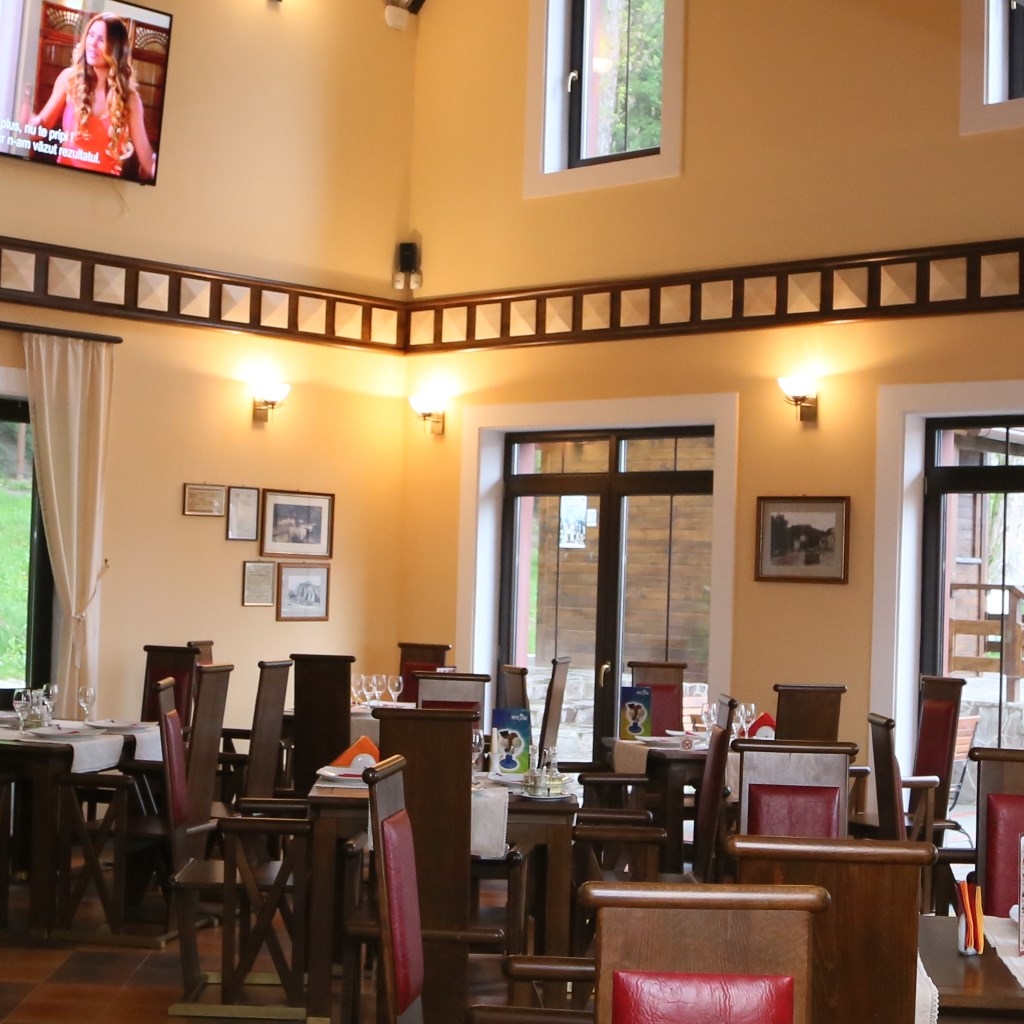 Imagini Restaurant La Promenada