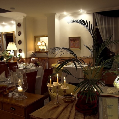 Restaurant Etiquette foto 0