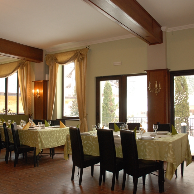 Imagini Restaurant Craiasa Muntilor