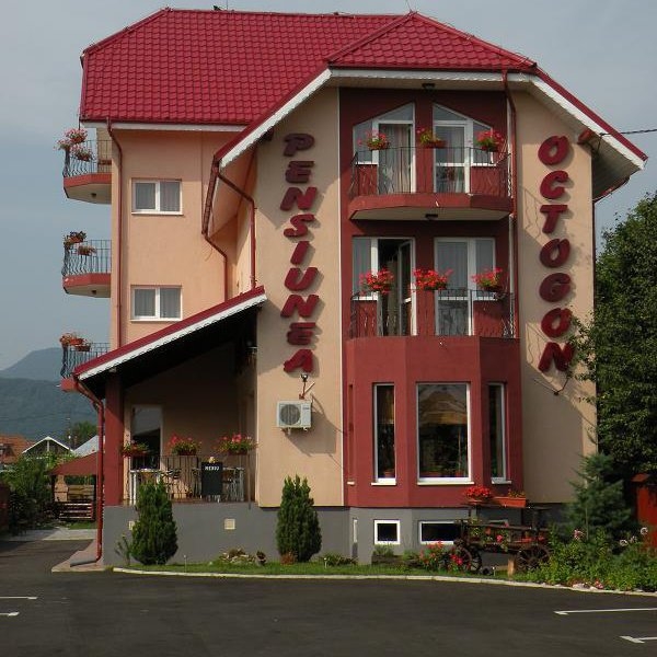 Imagini Restaurant Octogon