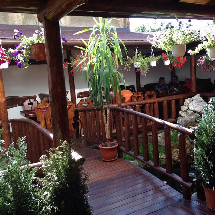 Imagini Restaurant Casa Rustica