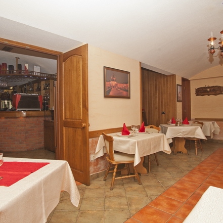 Imagini Restaurant Arcade