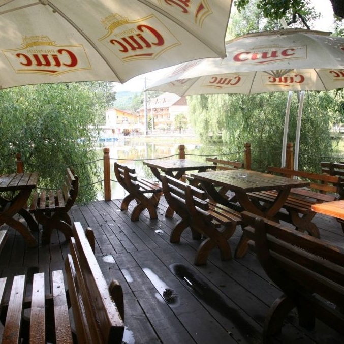 Imagini Restaurant Lacul Linistit