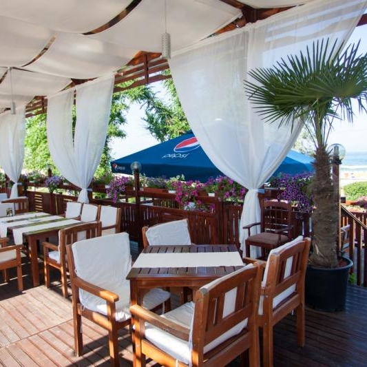 Imagini Restaurant Central