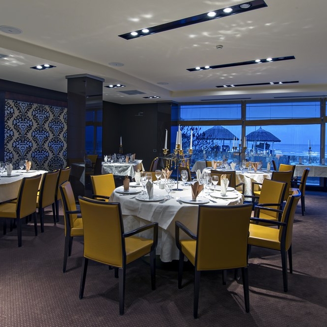 Imagini Restaurant Akolade