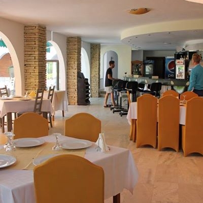 Restaurant Dana foto 1