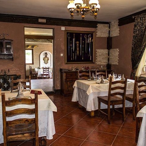 Imagini Restaurant Castelul Lupilor