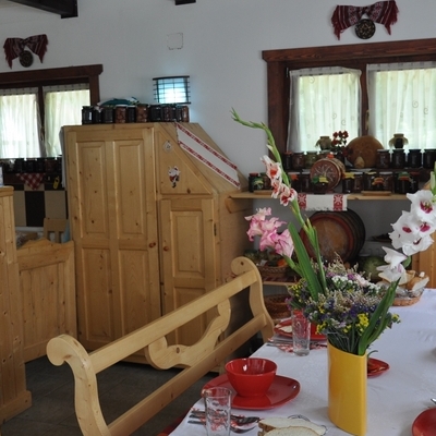 Restaurant Tara Lovistei foto 0