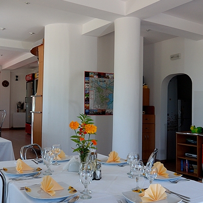 Restaurant Califar foto 0