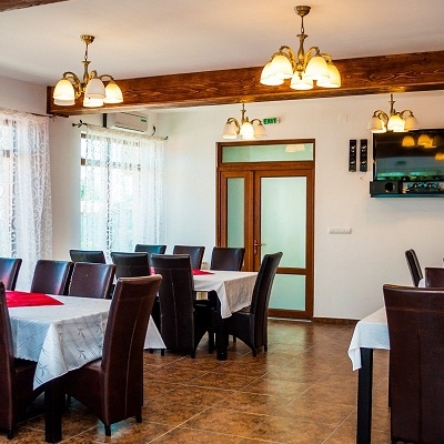 Restaurant La Lipoveanu foto 2