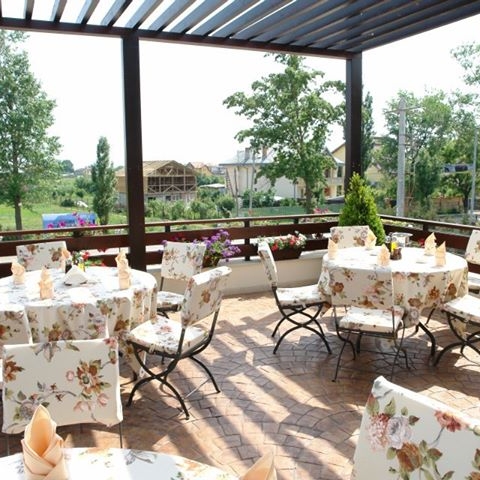 Imagini Restaurant Casa Domnesti