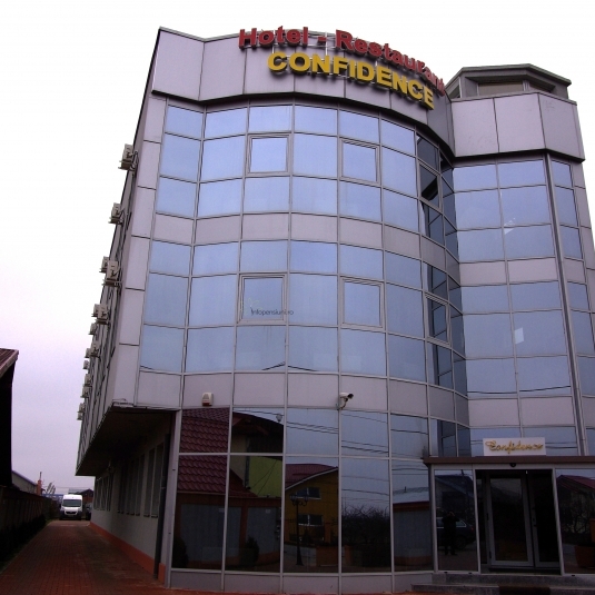 Imagini Restaurant Confidence