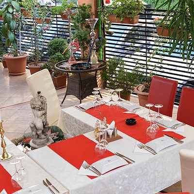 Restaurant Caspian Grill