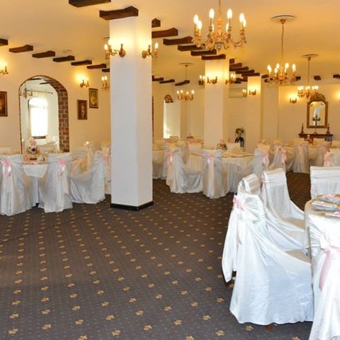 Imagini Restaurant Crasmarita Din Buzau