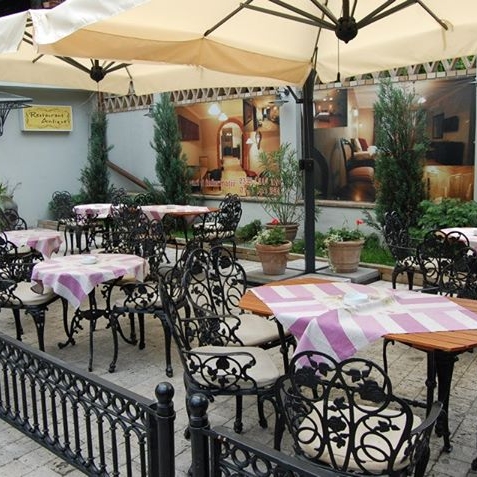 Imagini Restaurant Antique