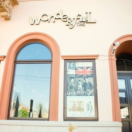 Imagini Bar/Pub Wonderful Time