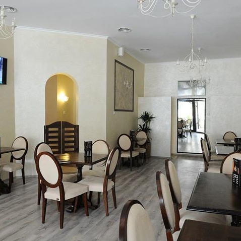 Imagini Bistro Crema