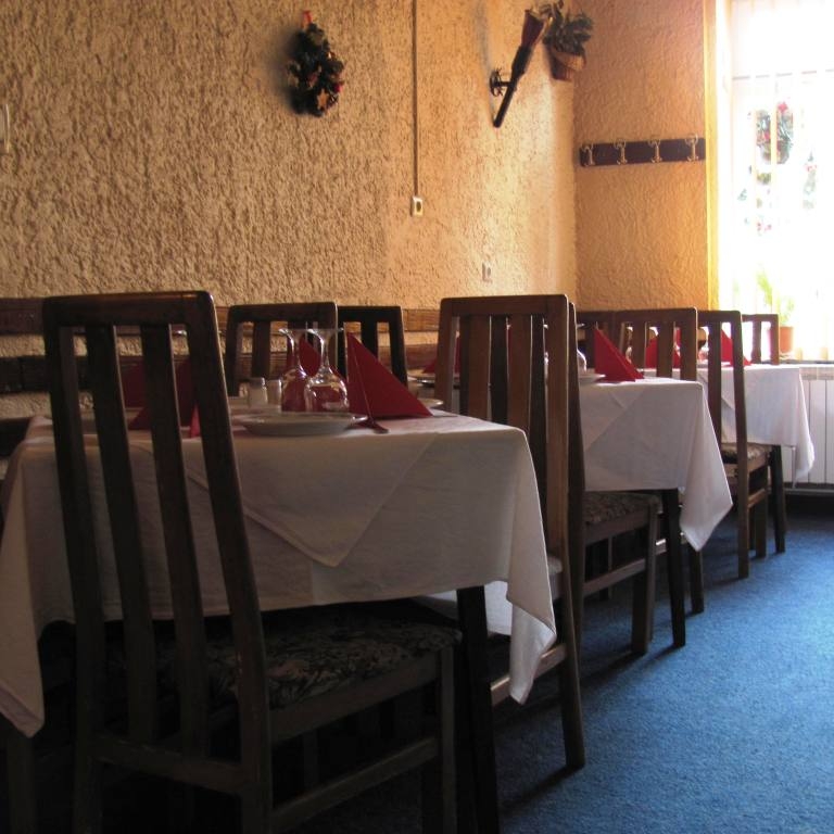 Imagini Restaurant Codrii Cosminului