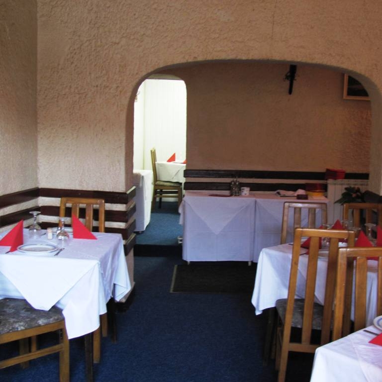 Imagini Restaurant Codrii Cosminului