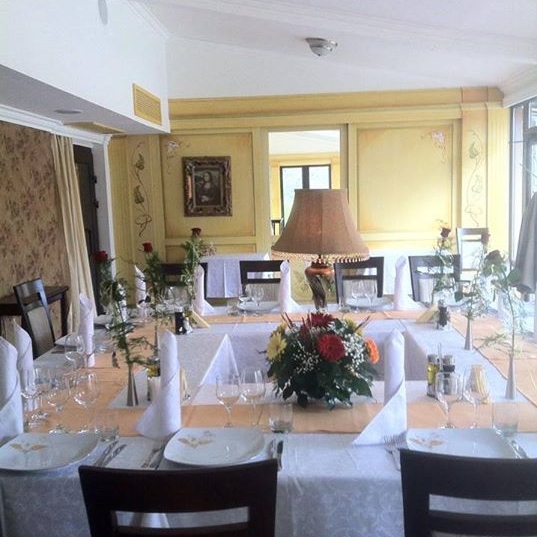 Imagini Restaurant Flora