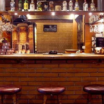 Restaurant REGINA PUB RESTAURANT DELIVERY