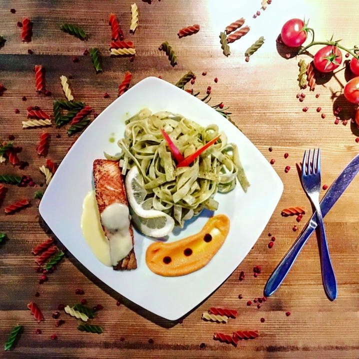 Imagini Pizzerie CINQUE bistro