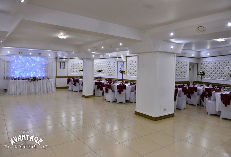 Imagini Restaurant Avantage