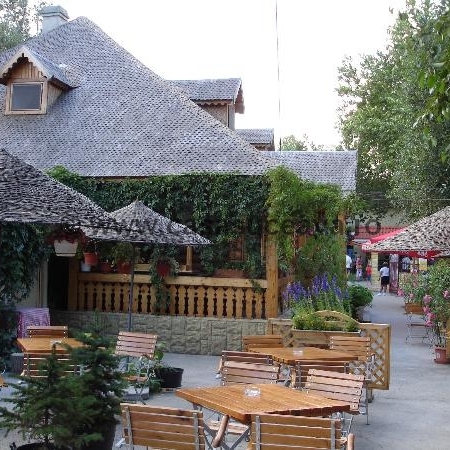 Imagini Pensiune Casa Suceava