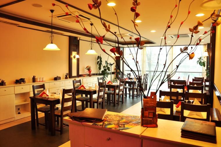 Imagini Restaurant Hazard