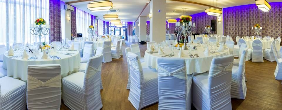 Imagini Restaurant Vanity