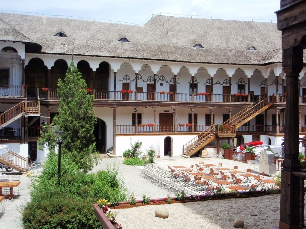 Imagini Restaurant Hanul lui Manuc
