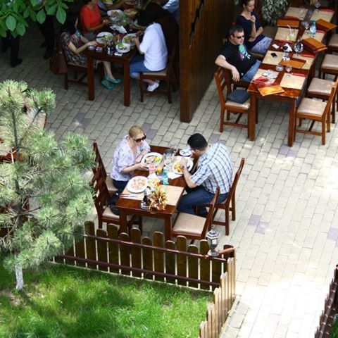 Imagini Restaurant Casa Jienilor