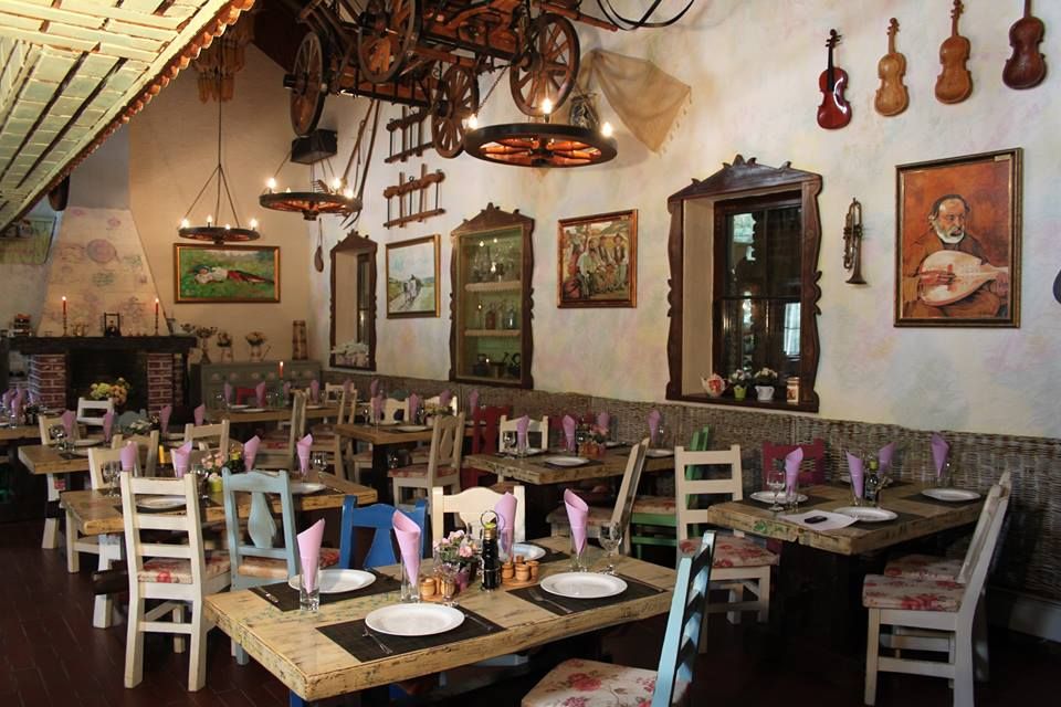 Imagini Restaurant Traditional Romanesc Casa Romaneasca