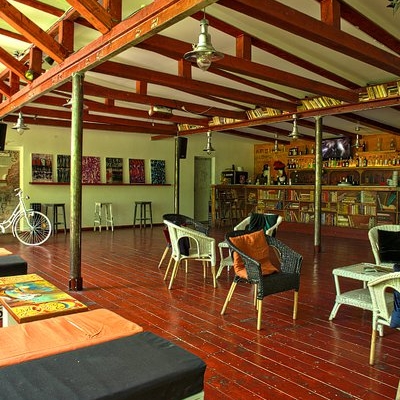 Bar/Pub Tete-a-Tete foto 0