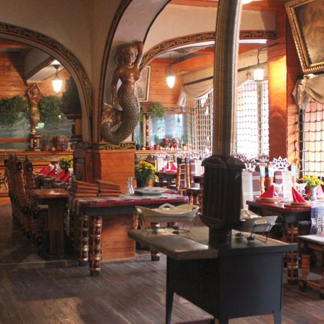 Imagini Pizzerie Corabia Piratilor