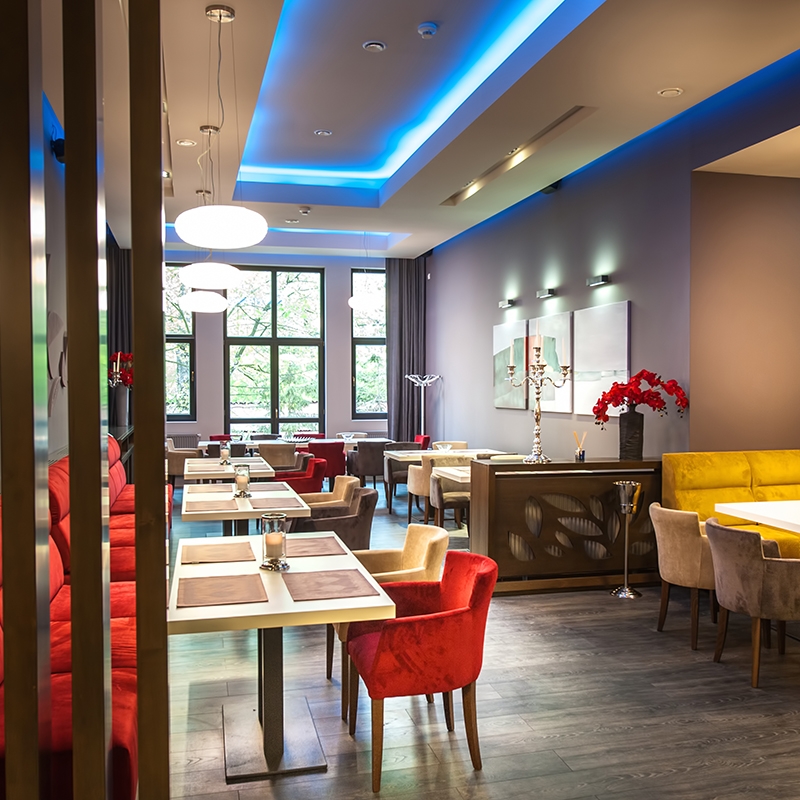 Imagini Restaurant Cornul Vanatorului