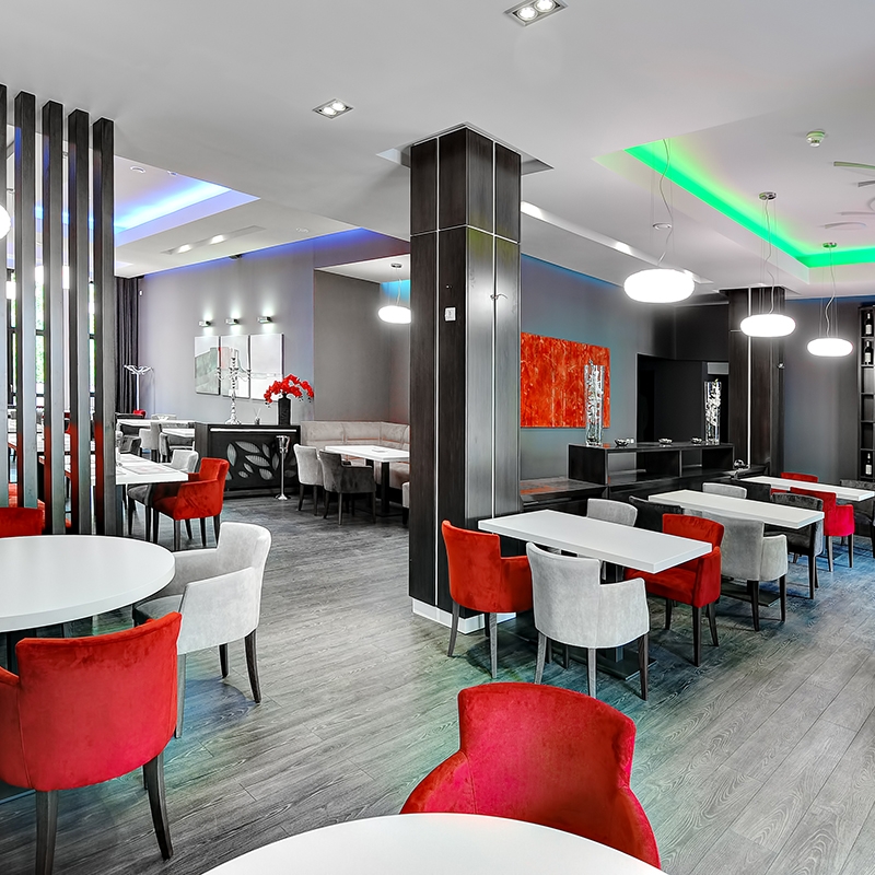 Imagini Restaurant Cornul Vanatorului