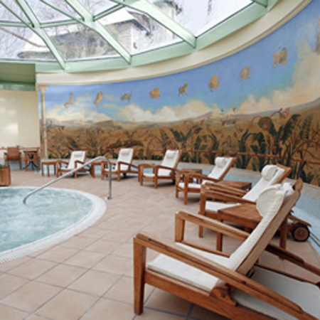 Imagini Restaurant International