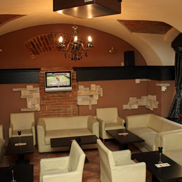 Imagini Bar/Pub Dominion